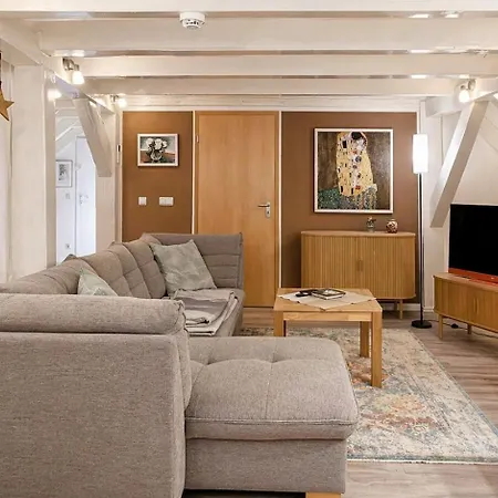 Apartamento Kungs 2 *